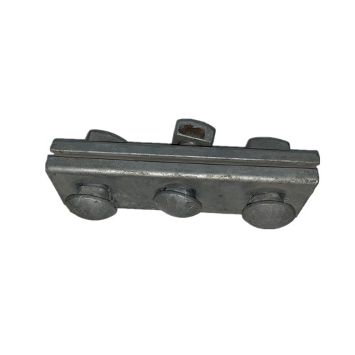 Abrazadera de tres pernos